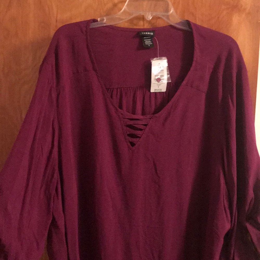 Challis top